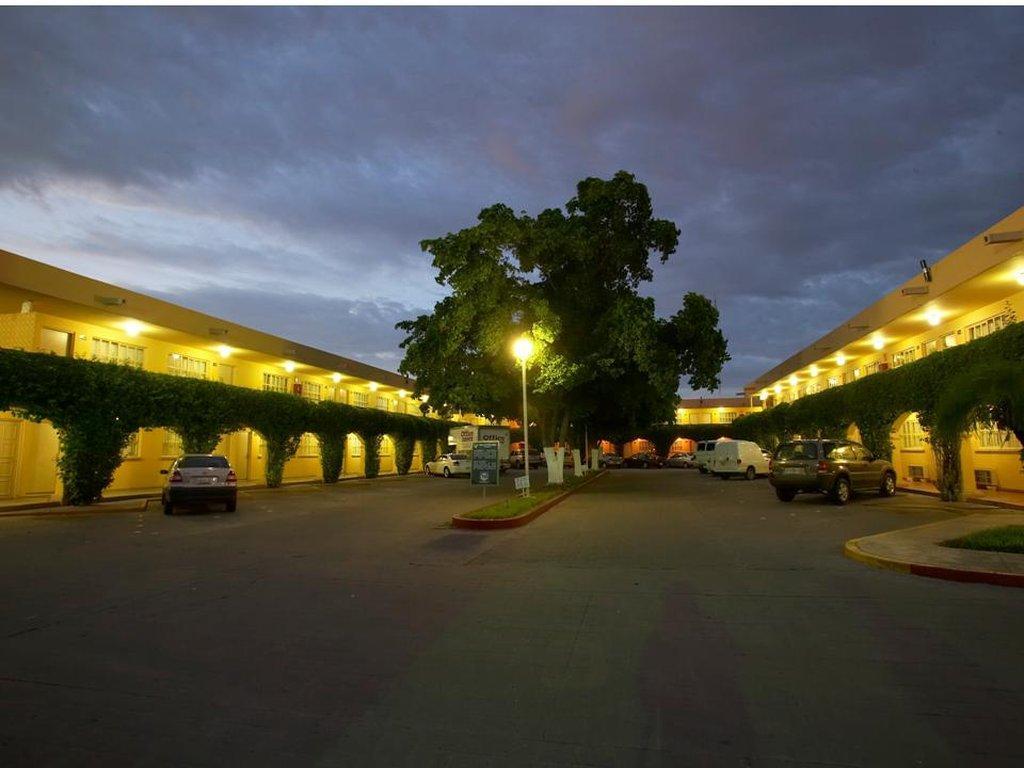 Gamma Ciudad Obregon Hotel Ngoại thất bức ảnh